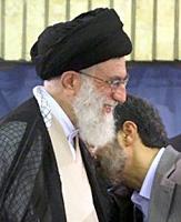 Ayatollah Ali Khamenei und Präsident Mahmud Ahmadinedschad
